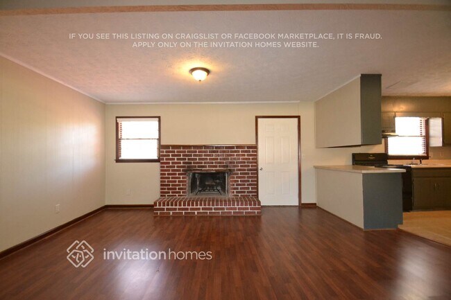 Building Photo - 7290 Hollyhock Dr
