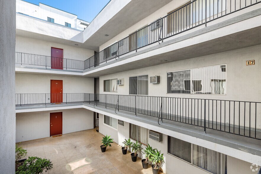 740 S. St. Andrews Place - 740 S St Andrews Pl Los Angeles, CA