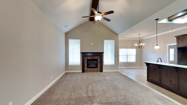 Foto del edificio - Very Nice 4 Bedroom 2.5 Bath Home in Moore Schools