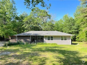 Building Photo - 140 NC-24