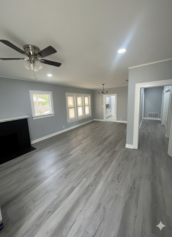 Foto del edificio - 920 County Ave
