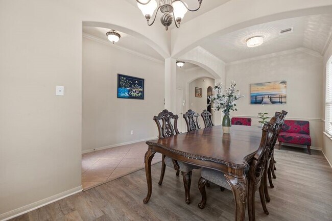 Foto del edificio - 12610 Redbud Villa Lane