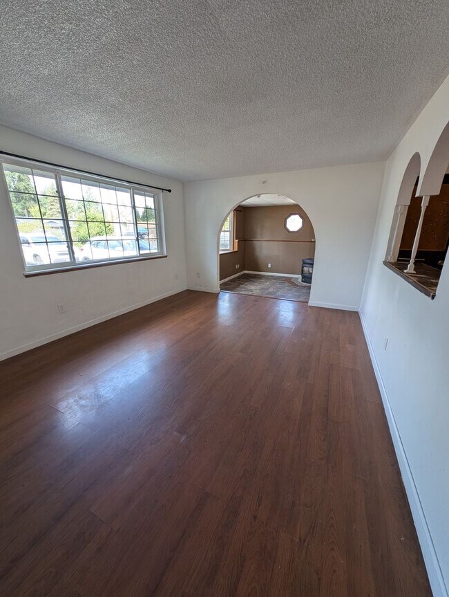Foto del edificio - 11759 Gable Ave SW