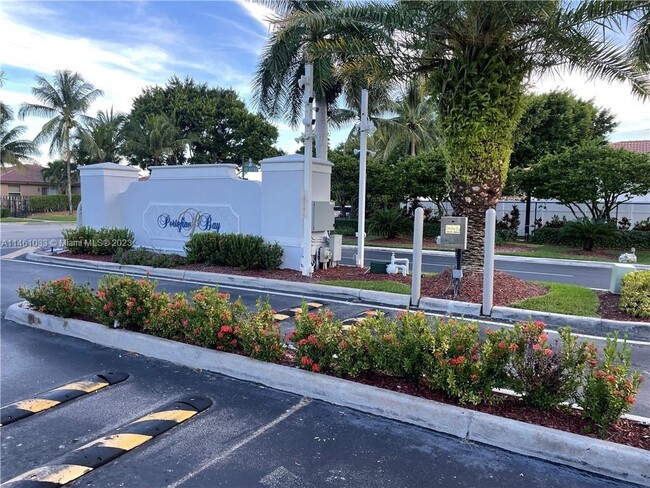 Foto del edificio - 2315 NE 37th Rd