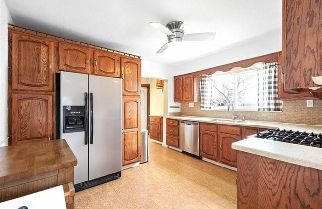 Foto del edificio - 310 Marsonia St