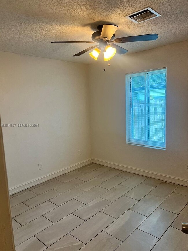 Building Photo - 2300 SW 44th St