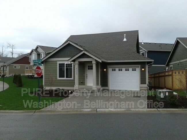 Foto del edificio - 4325 Larch Ln