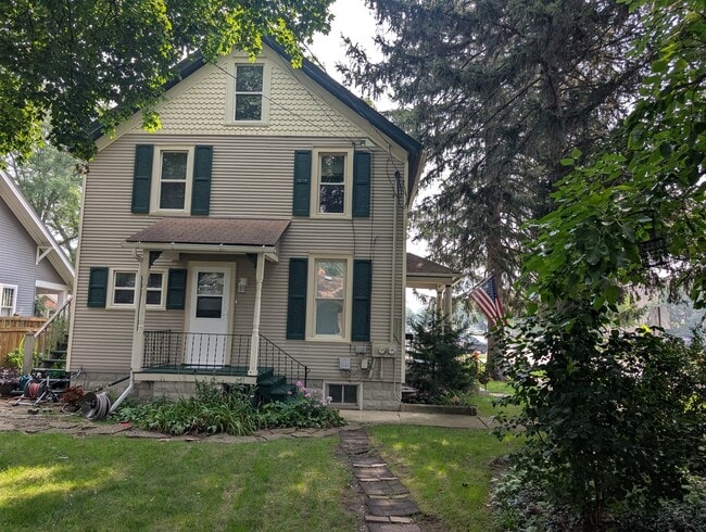 Building Photo - 505 N Ellsworth St