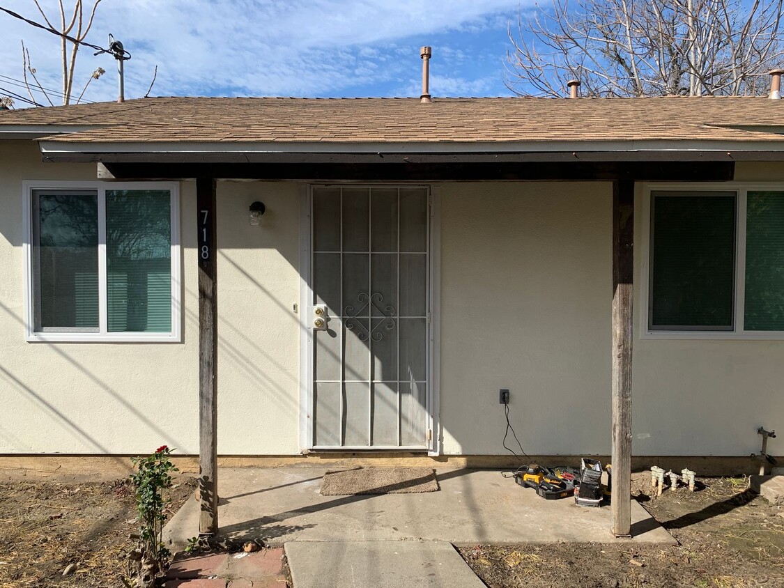 Primary Photo - Newly Remodeled Duplex in Modesto