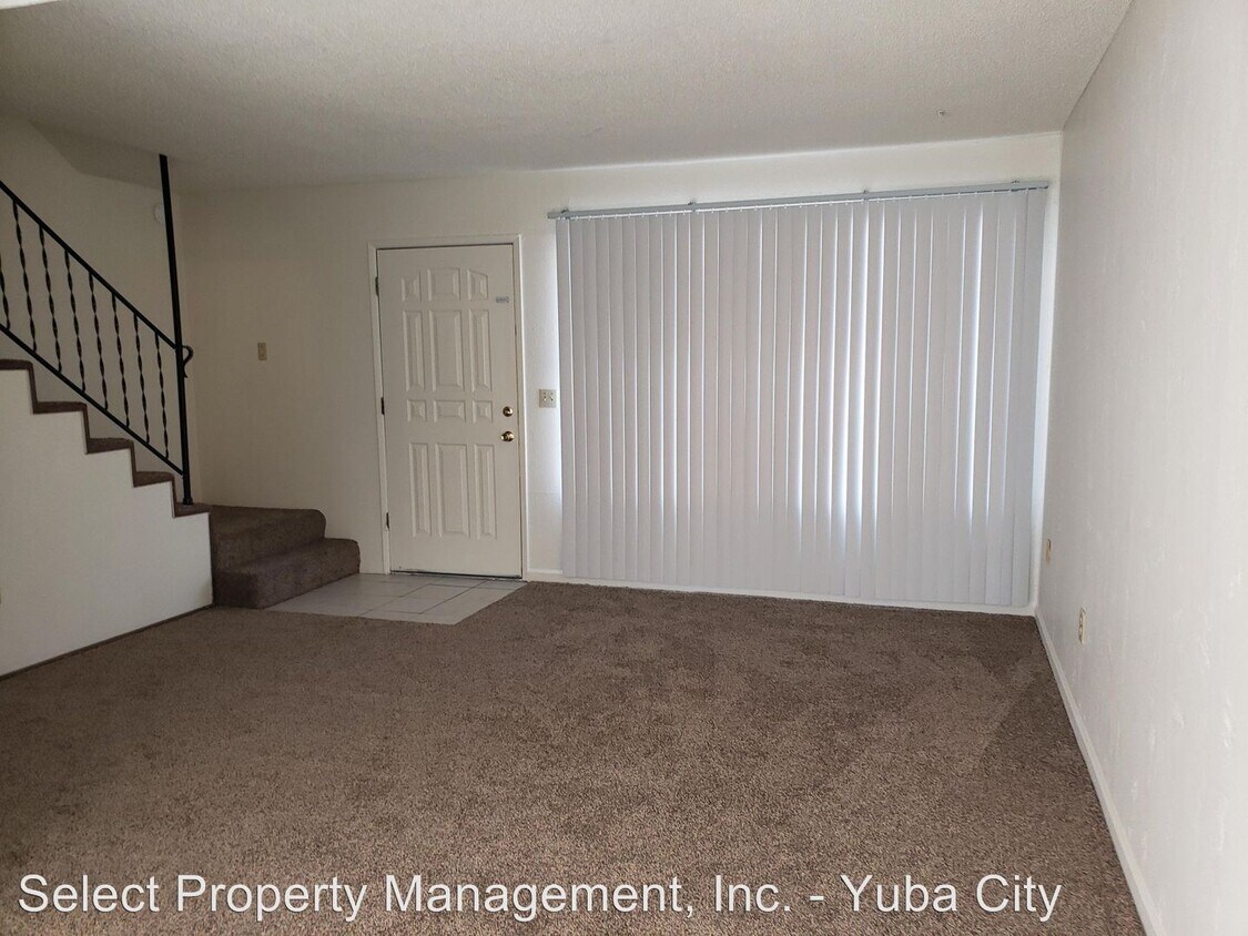 Foto principal - 1200 B St