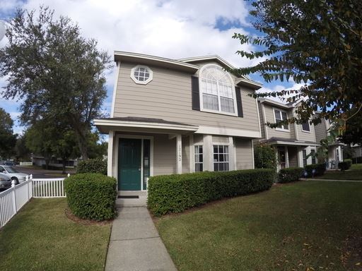 Foto principal - 12192 Shady Spring Way