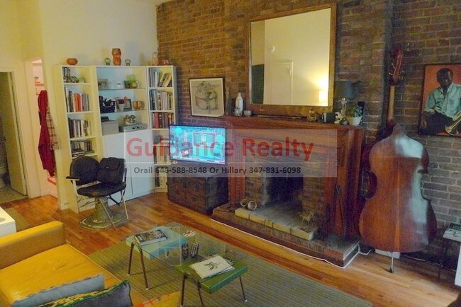 Building Photo - 142 W 80th St