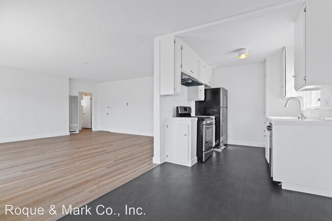Foto del edificio - 2 br, 1 bath Apartment - 1043 5th Street 1...