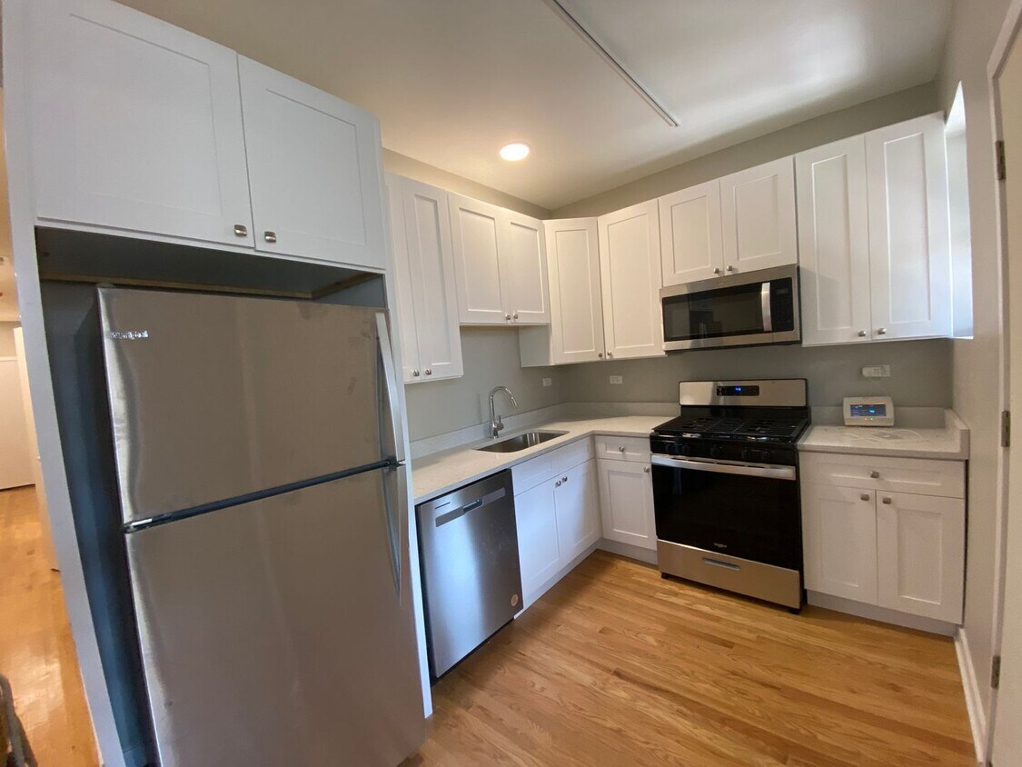 Foto principal - 1739 W Wallen Ave