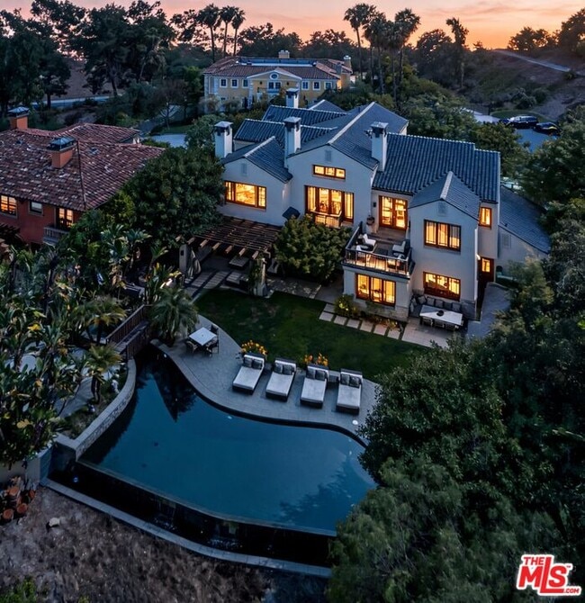 Building Photo - 13947 Durham Rd