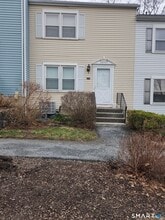 Building Photo - 55 Mill Plain Rd