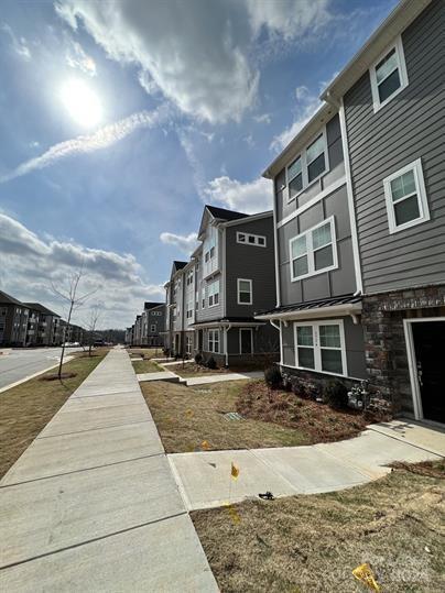Foto del edificio - 3754 Memorial Pkwy