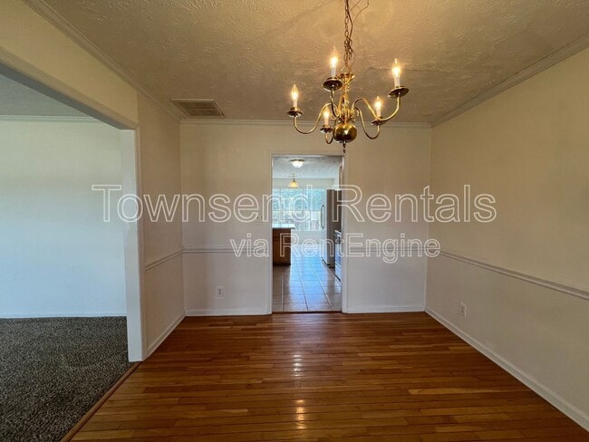 Building Photo - 121 Bugle Call Dr