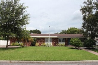 Building Photo - 3016 Carolina Ave