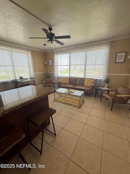 Foto principal - 311 W Ashley St