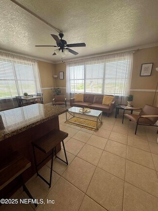 Building Photo - 311 W Ashley St