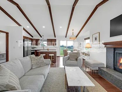 Building Photo - 728 Bristol Cir