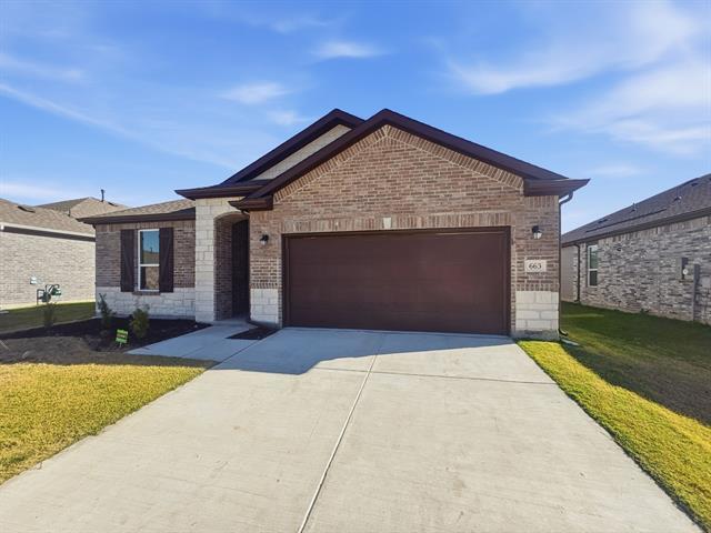 Building Photo - 663 Saxony Dr