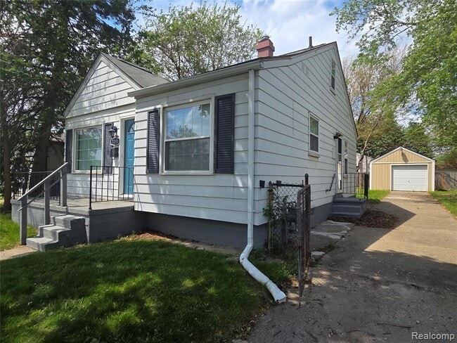 Building Photo - 7211 Paige Ave