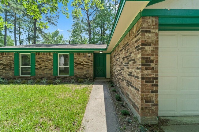 Building Photo - 3 W Woodtimber Ct
