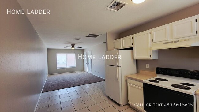 Building Photo - 4130 N Toltec Rd