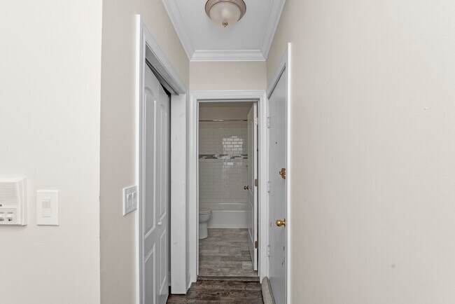 Foto del edificio - 915 W Waveland Ave
