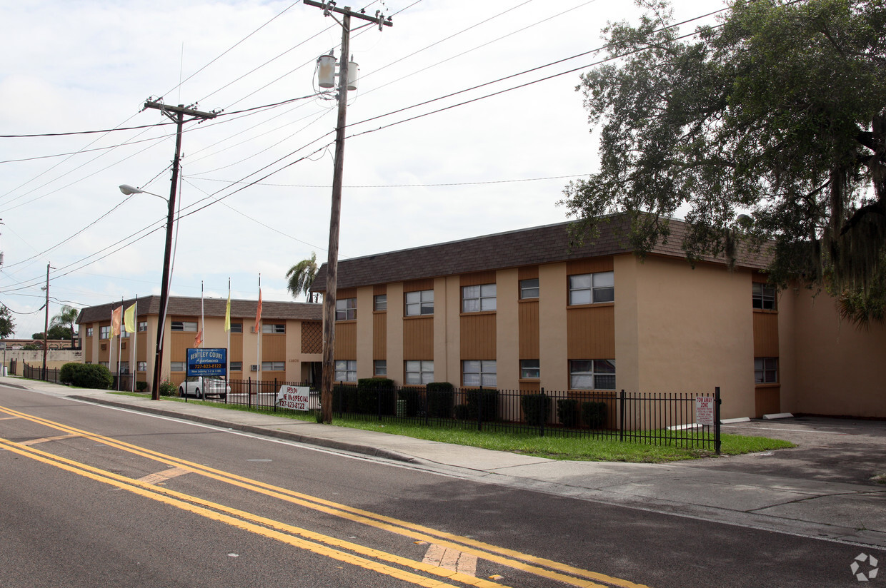 Primary Photo - One Dot Apartments