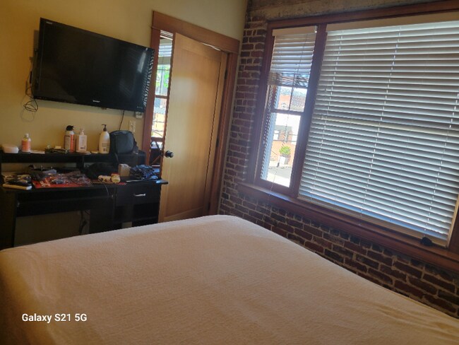 Foto del edificio - 306 Washington St