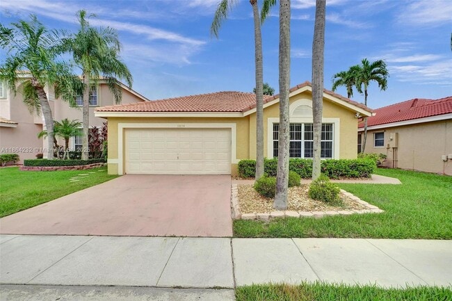 Foto del edificio - 18034 SW 20th St