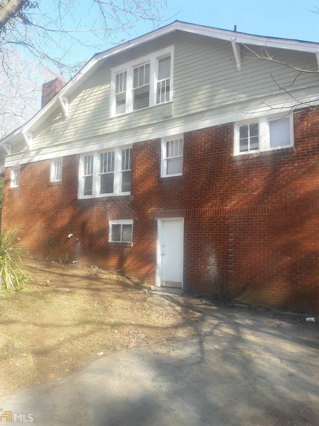 Foto del edificio - 1680 S Gordon St SW