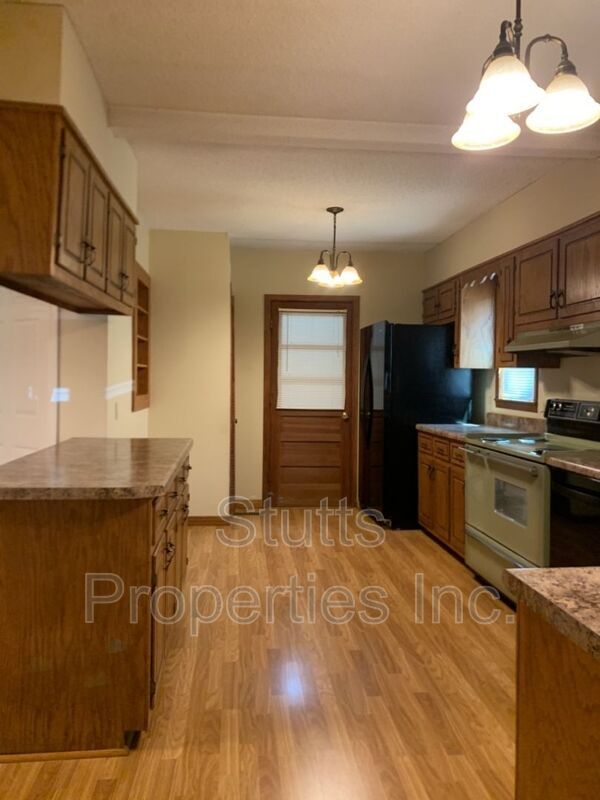 Building Photo - 705 Courtland Ave