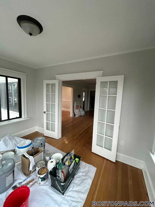 Building Photo - 6 Edgehill Rd