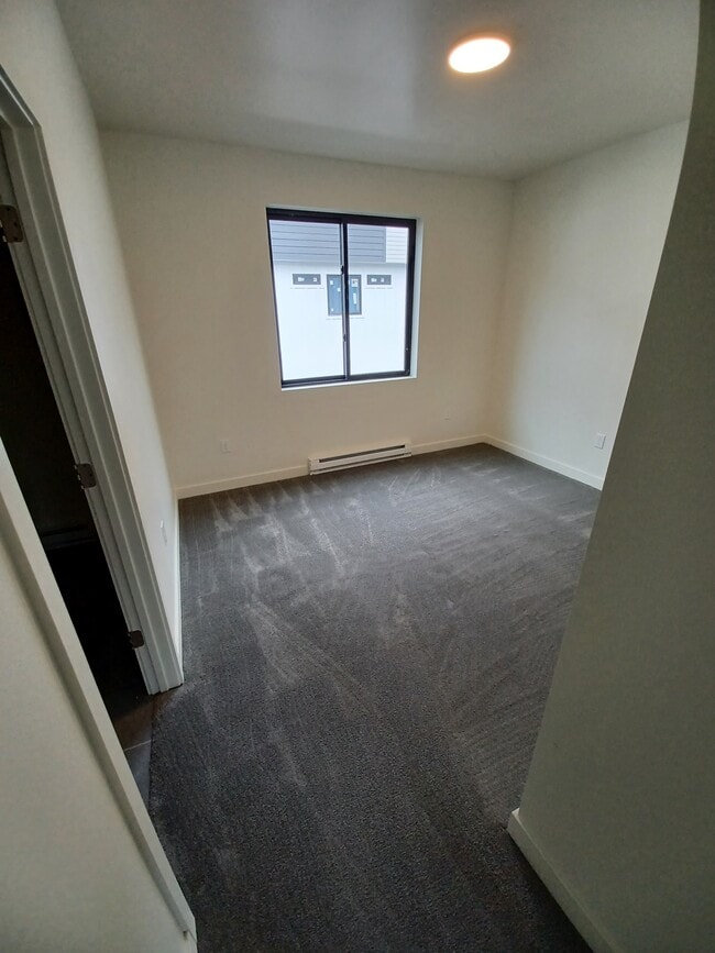 Theodora Rowhomes Apartments in Eau Claire, WI