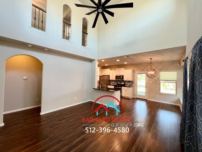 Foto del edificio - Available May 24: Stunning Model Home in B...