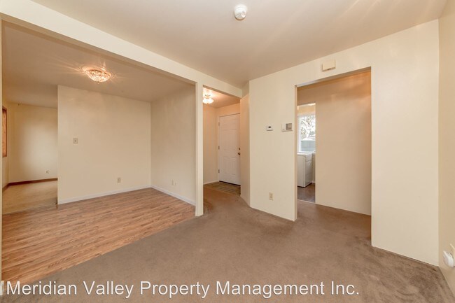 Building Photo - 2 br, 1 bath House - 1418 6th St. NE