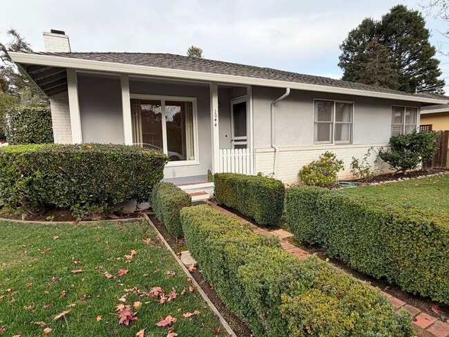 Foto del edificio - 1044-1048 Marcussen Drive