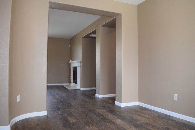 Building Photo - 11963 Mandolin Way