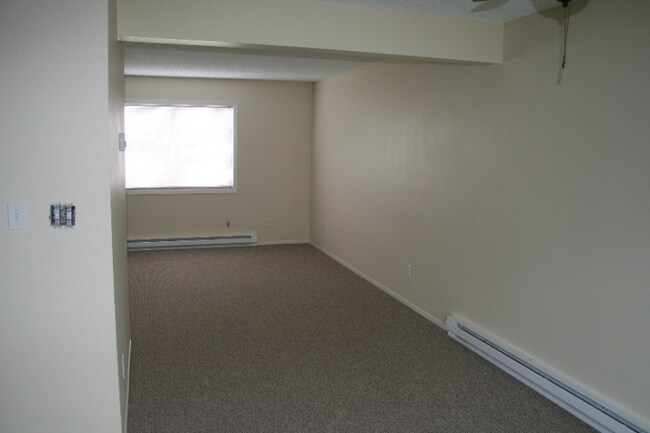 Foto del edificio - 725 Waverly Pl