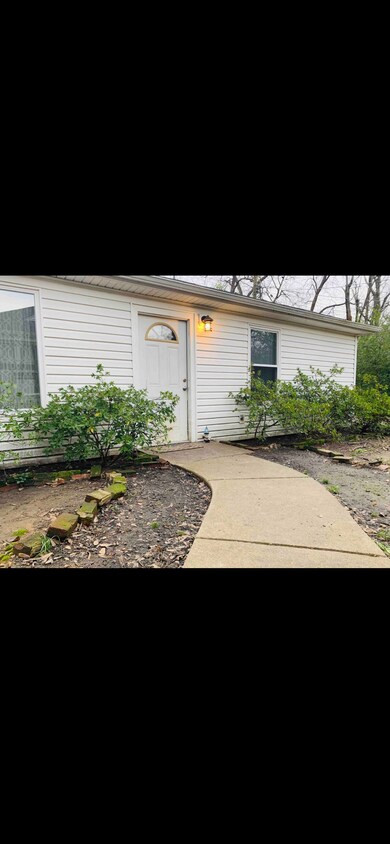 Foto principal - 4267 Rhodes Ave