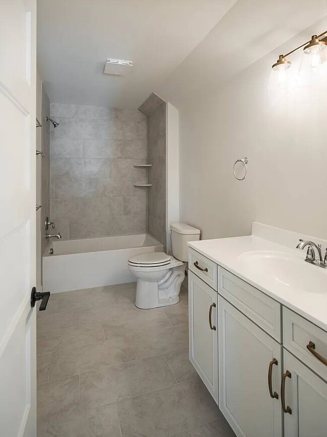 Foto del edificio - 110 Brook Meadow Cir