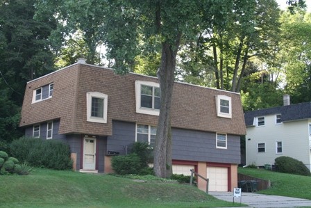 Outside view - 1331 Martha Washington Dr