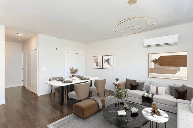 Foto del edificio - 319 W Franklin St