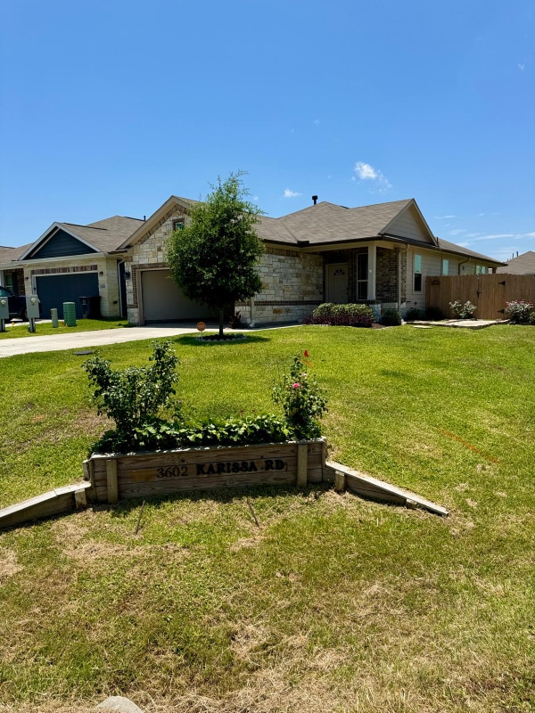 Building Photo - 3602 Karissa Rd