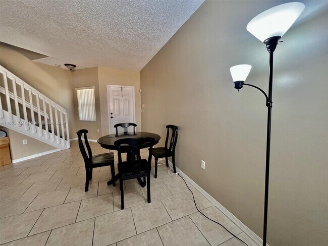 Building Photo - 2319 Southeast 24th Avenue Apt #2319, Home...