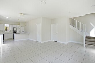 Building Photo - 4426 NW 83rd Pkwy